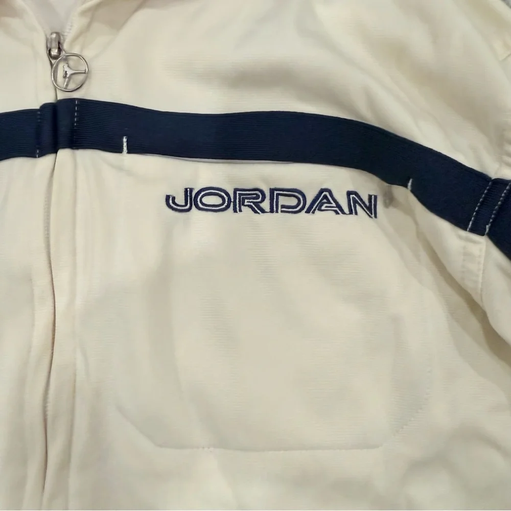 Vintage Air Jordan full-zip warm-up jacket men’s sz Large beige/navy track